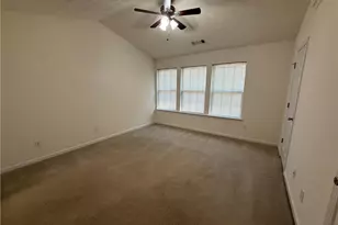 2729 Heathrow Dr, Lawrenceville, GA 30043 - Photo 23