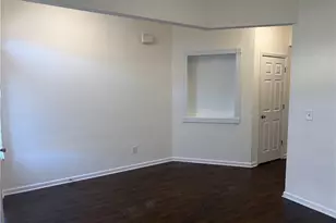 2729 Heathrow Dr, Lawrenceville, GA 30043 - Photo 3