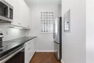 10 Perimeter Summit Blvd NE, Atlanta, GA 30319 - Photo 17