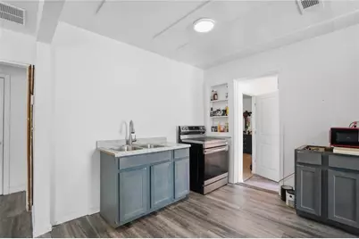 1105 Oak Knoll Terrace SE, Atlanta, GA 30315 - Photo 7