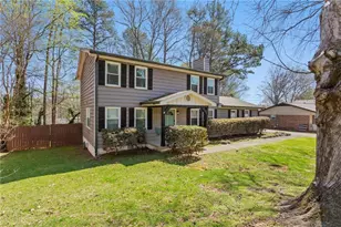 3935 Green Forest Ln SE, Smyrna, GA 30082 - Photo 3