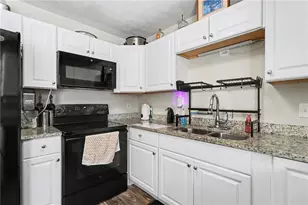 632 Woodknoll Ct, Jonesboro, GA 30238 - Photo 11