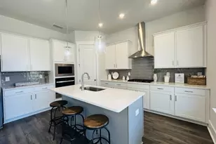 120 Crimson Feather Dr, Jefferson, GA 30549 - Photo 3