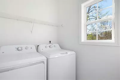 181 South Avenue SE, Atlanta, GA 30315 - Photo 13