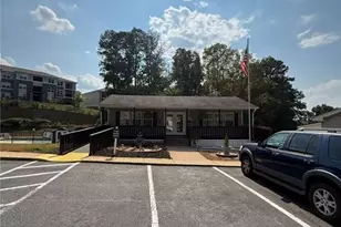 7631 Dallas Hwy, Douglasville, GA 30134 - Photo 17