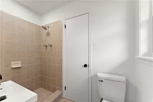 698 Holly Dr, Gainesville, GA 30501 - Photo 25