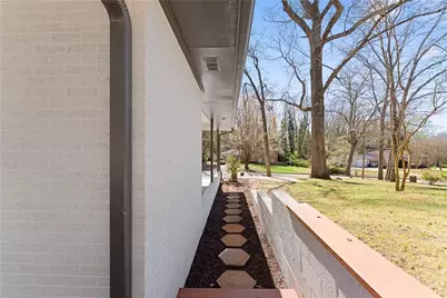 698 Holly Drive, Gainesville, GA 30501 - Photo 37