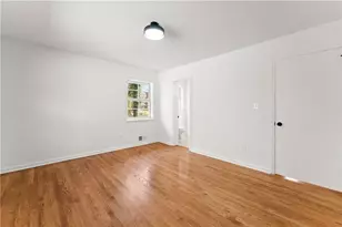 698 Holly Dr, Gainesville, GA 30501 - Photo 29