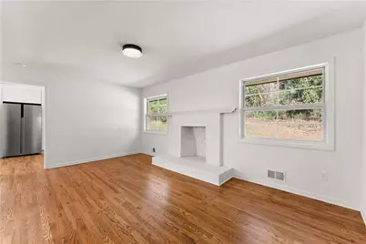 698 Holly Drive, Gainesville, GA 30501 - Photo 17