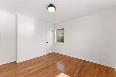 698 Holly Drive, Gainesville, GA 30501 - Photo 23