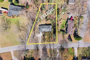 698 Holly Dr, Gainesville, GA 30501 - Photo 41