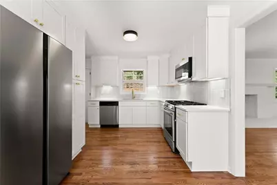 698 Holly Drive, Gainesville, GA 30501 - Photo 13