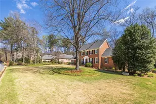 4890 Forestglade Ct, Smoke Rise, GA 30087 - Photo 5