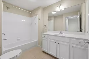 3040 Peachtree Rd NW, Atlanta, GA 30305 - Photo 13