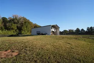 564 Old Airport Rd, Commerce, GA 30530 - Photo 37