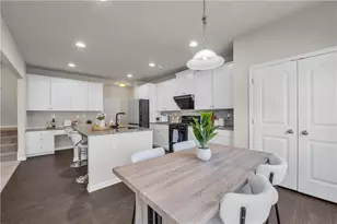 1876 Hanover W Dr, Lawrenceville, GA 30043 - Photo 23