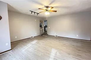 364 Navarre Dr, Stone Mountain, GA 30087 - Photo 5