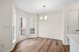 533 Fox Creek Crossing, Woodstock, GA 30188 - Photo 5