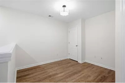 533 Fox Creek Crossing, Woodstock, GA 30188 - Photo 9