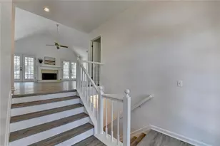 165 River Terrace Ct, Roswell, GA 30076 - Photo 5