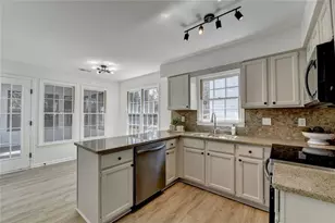 165 River Terrace Ct, Roswell, GA 30076 - Photo 25