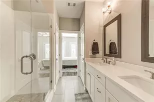 4321 Parkside Pl, Atlanta, GA 30342 - Photo 27