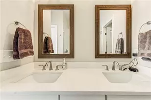 4321 Parkside Pl, Atlanta, GA 30342 - Photo 25