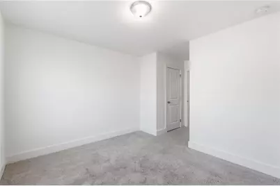 6413 Shalks Crossing Drive, Lithonia, GA 30058 - Photo 19