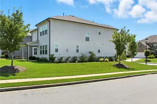 3334 Long Creek Dr, Buford, GA 30519 - Photo 13