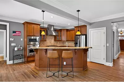 1759 NE Beacon Hill Boulevard NE, Atlanta, GA 30329 - Photo 9