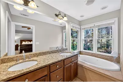 1759 NE Beacon Hill Boulevard NE, Atlanta, GA 30329 - Photo 23