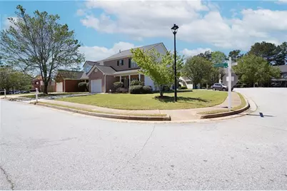 7563 Winderemere Park, Riverdale, GA 30274 - Photo 3