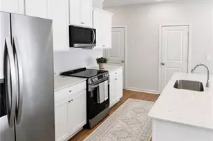 7312 Mulberry Trace Ln, Flowery Branch, GA 30542 - Photo 7