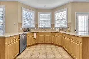 344 Cherington Ln, Lawrenceville, GA 30044 - Photo 11