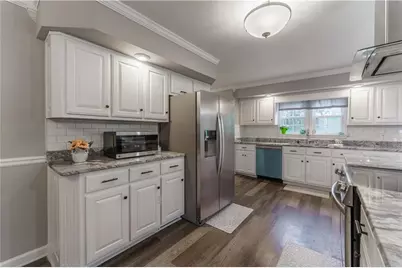 326 Ryan Drive, Auburn, GA 30011 - Photo 11