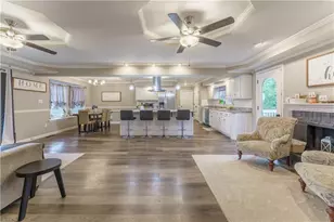 326 Ryan Dr, Auburn, GA 30011 - Photo 9