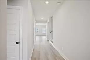 3139 Sweet Red Cir, Braselton, GA 30517 - Photo 5