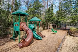 6700 Roswell Rd, Atlanta, GA 30328 - Photo 27