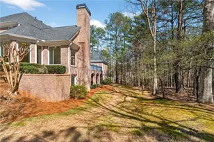 1090 Abingdon Ln, Alpharetta, GA 30022 - Photo 65