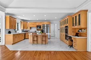 1090 Abingdon Ln, Alpharetta, GA 30022 - Photo 25