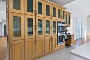 1090 Abingdon Ln, Alpharetta, GA 30022 - Photo 21