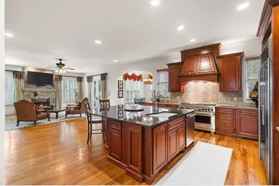 2252 Parkwood Place Court SE, Smyrna, GA 30080 - Photo 9