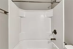 1237 Foxcroft Ln E, Cumming, GA 30041 - Photo 27