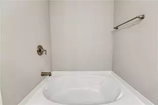 1237 Foxcroft Ln E, Cumming, GA 30041 - Photo 35