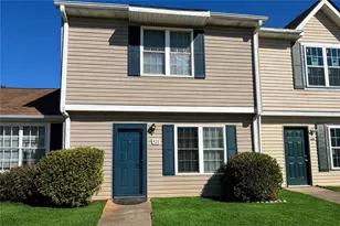 426 Bainbridge Dr, McDonough, GA 30253 - Photo 1