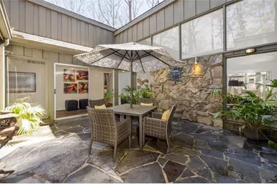 4917 Mountclaire Road, Tucker, GA 30087 - Photo 11