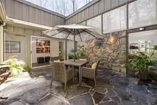 4917 Mountclaire Rd, Smoke Rise, GA 30087 - Photo 11