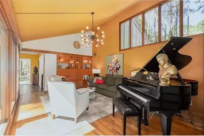 4917 Mountclaire Road, Tucker, GA 30087 - Photo 13