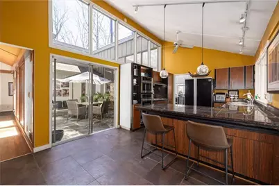 4917 Mountclaire Road, Tucker, GA 30087 - Photo 15