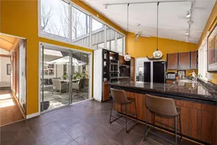 4917 Mountclaire Rd, Smoke Rise, GA 30087 - Photo 15